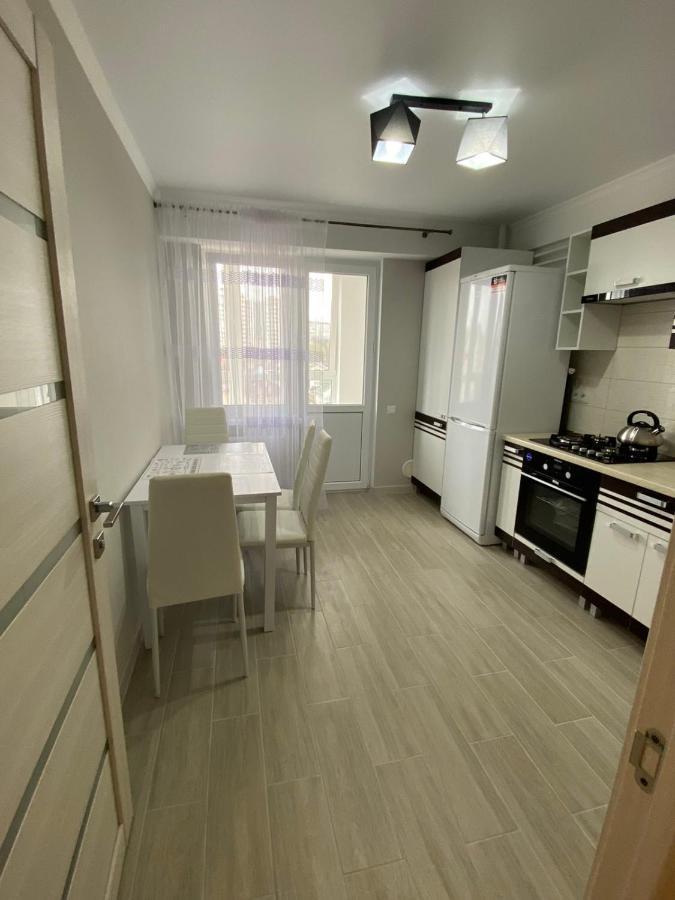 צ'יסינאו All New Apartment With Best View Near Shopping Malldova מראה חיצוני תמונה